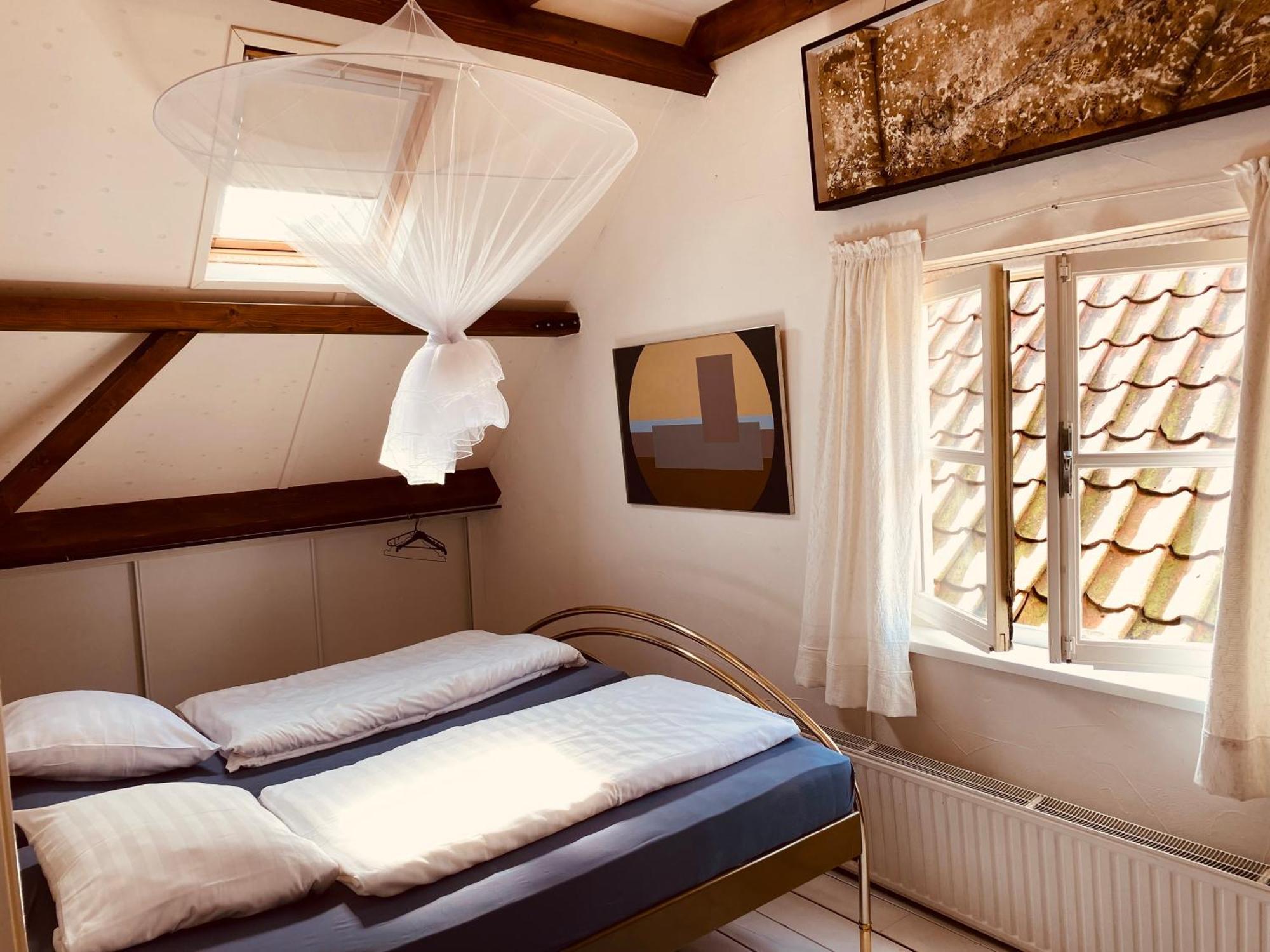Vakantie Appartement Goedereede Let Op De Badkamer Moet Met Andere Gasten Gedeeld Worden ภายนอก รูปภาพ